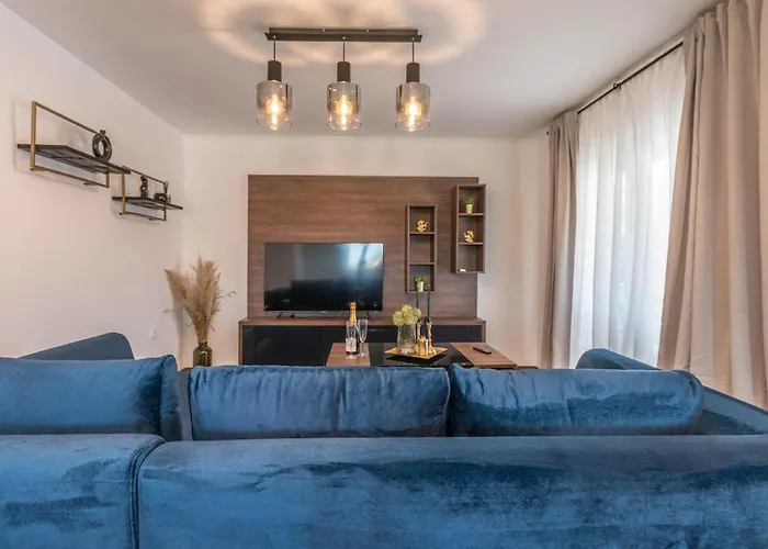 Amazing In With Kitchen