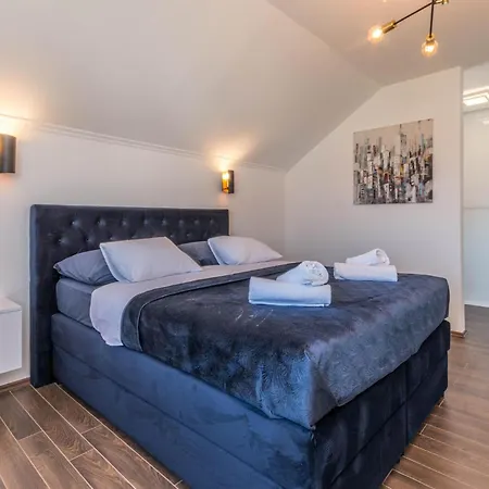 Pet Friendly In Tinj