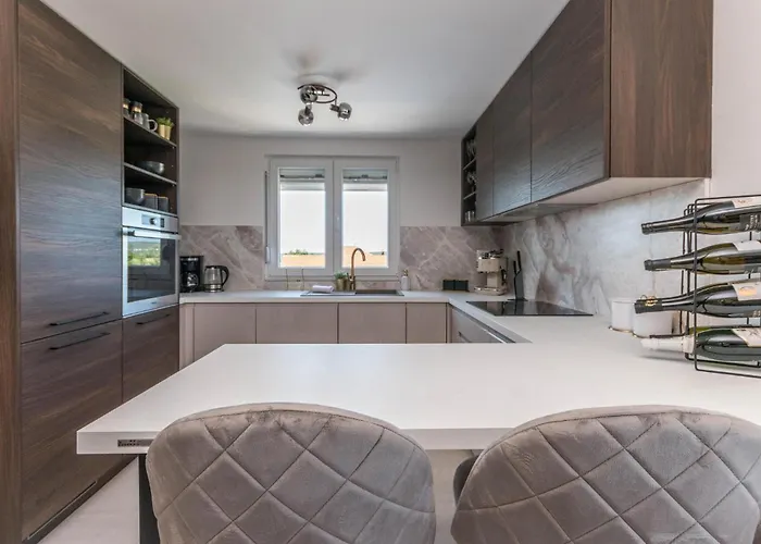 Amazing In With Kitchen Дом отдыха